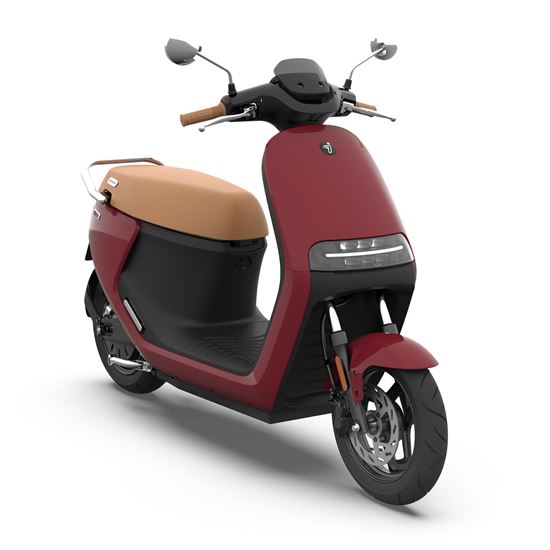 Segway eScooter E125s Ruby Red Electric Scooter