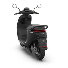 Load image into Gallery viewer, Segway eScooter E110s Phantom Black Electric Scooter
